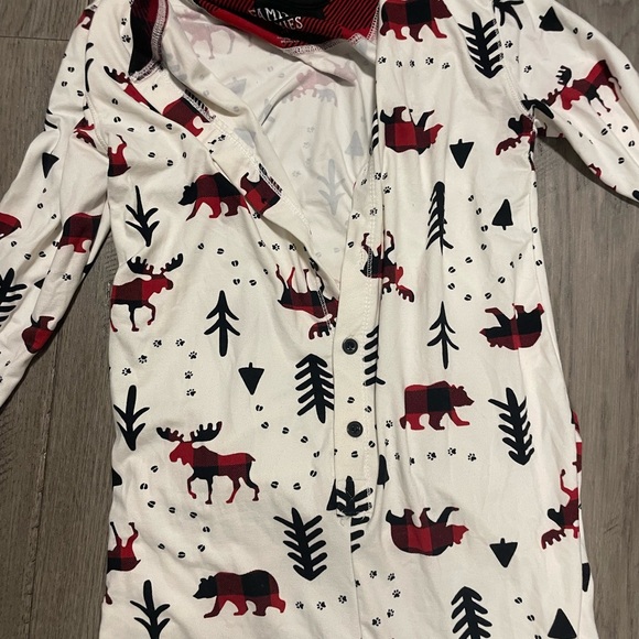 Christmas PJ’s size medium 10-12 kids - Picture 2 of 4